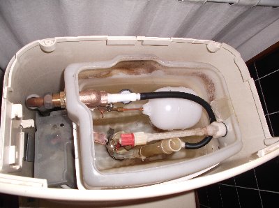 修理完了 新しい部品になり水漏れもなくなりました