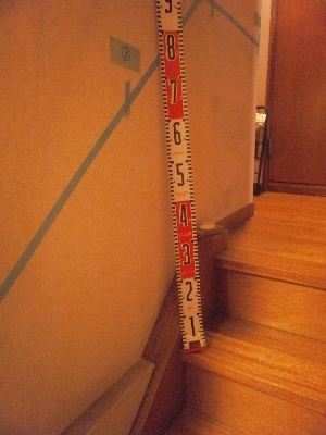 階段に手すり取付1