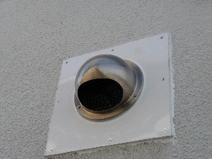 P1110775-1 リフォーム後・屋外フード